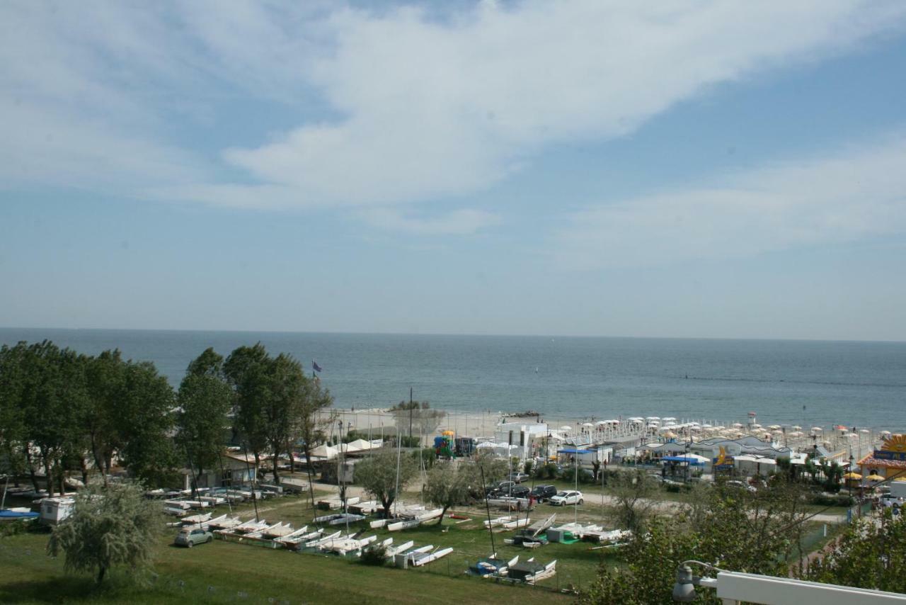 Hotel Le Vele Cesenatico Exterior photo